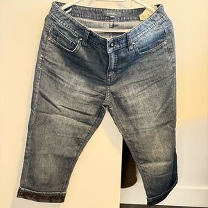 Bossini Below Knee Pants | Size M